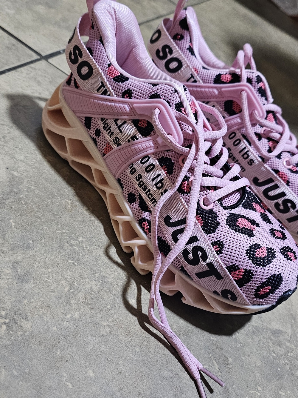 Pink Leopard Steel Toe Safety Shoes Women EU 37 US 6.5 Work Sneakers